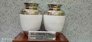 Brassworld Inde Style américain urne en laiton blanc urne de crémation humaine pour cendres fournitures funéraires - Product Image 6