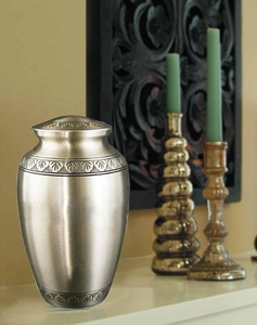 Athena โกศทองเหลืองสลักรูปเถ้ากระดูกสำหรับคนที่รักตลอดไป - Product Image 2