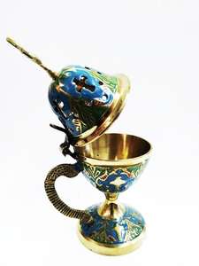 Quemador de Incienso Pintado a Mano en Dorado, Azul y Verde, Quemador de Perfume de Madera, Incensario Elegante con Acabado en Bronce - Product Image 2