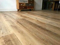 Carreaux de porcelaine vitrifiée antidérapants marron style brique de 200x1200 pour murs intérieurs de salle de bain et villas, fabrication indienne moderne