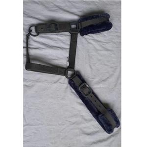 Harnais de cheval en nylon gris foncé durable avec rembourrage en fourrure douce, accessoires en acier inoxydable, fabricant indien - Product Image 1