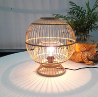 Lampe suspendue moderne en bambou et rotin 2022, vente en gros, nouveau abat-jour en forme de dôme, style classique, lampes à induction électriques 220V, salon
