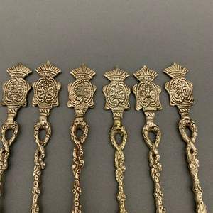 Ensemble de couverts Royal Gold Couverts élégants et luxueux Parfait pour les mariages Occasions spéciales et les repas haut de gamme - Product Image 6