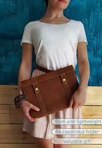 Carpeta de Conferencia Elegante de Cuero Genuino de Alta Demanda para Hombres y Mujeres con Empaque Personalizado - Product Image 2