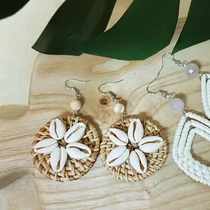 Boucles d'oreilles en rotin pour filles, modèle tendance, élégant, été 2020 - Product Image 1
