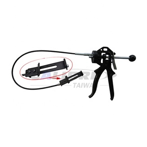 TAIWAN CALIBRE Flexible <b>Hose</b> <b>Clamp</b> Pliers Removal Tool with 63mm Max Capacity - Product Image 1