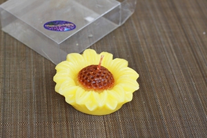 Vela de Parafina Flotante con Forma de Flor Caro - Decoración para el Hogar con Chakras - Product Image 6