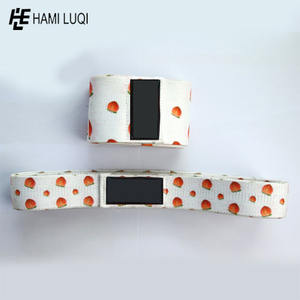 Vente en gros de bande de résistance pour les fesses avec logo et impression personnalisés, bande élastique en tissu pour l'entraînement au yoga - Product Image 3