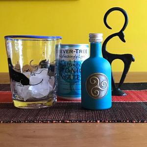 Etiqueta Adhesiva Metálica Adhesiva para Bebida, Etiqueta Metálica para Botella de Licor en Forma y Tamaño Personalizados desde 100 Unidades - Product Image 5