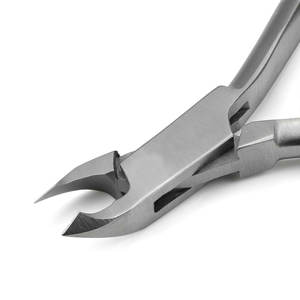 Outils à ongles écologiques Pinces à cuticules en acier inoxydable avec embout de 3 mm Mécanisme à ressort de qualité chirurgicale antirouille pour les doigts - Product Image 3