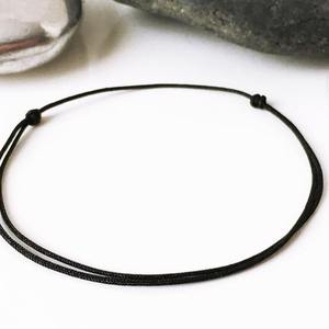 สร้อยข้อมือมิตรภาพถักมือแบบเวทมนตร์ - Product Image 1