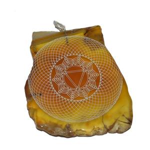 Pendentifs gravés en tranches de chakra solaire Pierre semi-précieuse gravée - Product Image 1