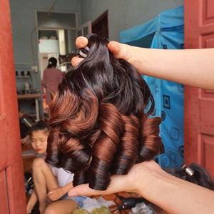 Cabello Remy Vietnamita de Color Natural, Doble Trama a Máquina, Rizado y Voluminoso, para Extensiones de Cabello - Product Image 5