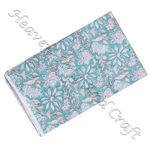 Beau tissu 100% pur coton imprimé de blocs de main floraux indiens par Yard pour vêtements pour femmes robes et sacs rideaux - Product Image 5