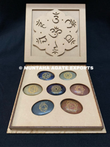 Juego de Piedras de Cristal de los 7 Chakras al por Mayor con Caja de Regalo Grabada en Sánscrito, Calidad Premium AAA, ÁGATA MUNTAHA - Product Image 2