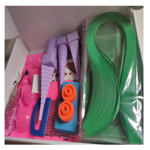 Quilling แถบกระดาษในสีต่างๆก่อนบรรจุ - Product Image 1