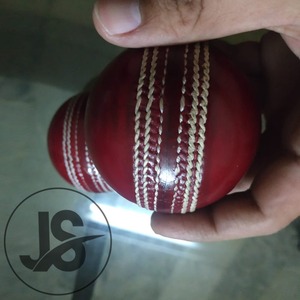 Pelota de Cricket de Alta Calidad Personalizada con el Mejor Diseño de Logotipo, Pelota Dura para Juegos de Cricket - Product Image 5