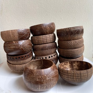 Palf-Juego de cuencos de coco tallados a mano, cuenco de coco tallado a mano, tazón de coco diseñado - Product Image 1