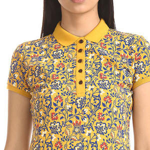 OEM venta completa de alta calidad personalizar amarillo pálido abstracto floral impreso Polo para las mujeres - Product Image 4