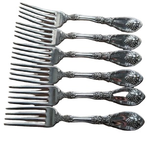 Juego de tenedores de comida rápida de acero inoxidable Cubiertos Hotel Boda Comedor Utensilios de mesa Juego de cubiertos a un precio atractivo - Product Image 1