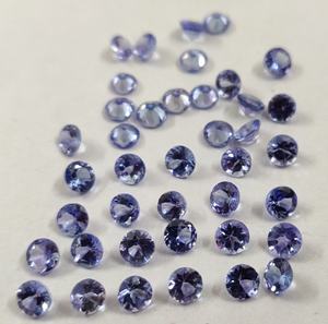 Zanite naturelle de haute qualité, à facettes, coupe ronde de 1mm à 9 mm - Product Image 2