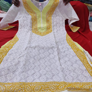 Chikankari frontal Jaal bordado Kurti con hermoso hilo trabajo manual elegante y cómodo traje para mujeres para uso diario - Product Image 1