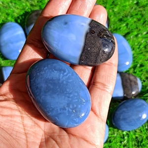 Pierres de palmier naturelles en opale bleue, 4 pièces, de haute qualité, cristal brut poli à la main, pierre de guérison, Chakra Reiki, vente en gros - Product Image 4