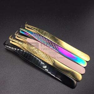 Pinzas de Volumen Ruso de Acero Inoxidable con Ángulo de 90 Grados, Antiestáticas, Duraderas, con Punta de Fibra de Precisión para Extensión de Pestañas - Product Image 4