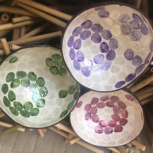 Wholesale eggshell inlay <b>coconut</b> <b>shell</b> bowls from Ha Thai lacquer - Product Image 2