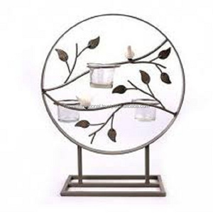 Bougeoir en fer au design unique de feuille fait à la main de couleur noire pour la décoration de la maison ou les occasions de Pâques - Product Image 6