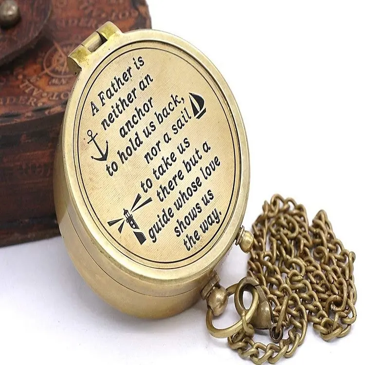 Kompas magnetik Vintage Directional antik bahari, Kompas ukiran "A ayah" dengan hadiah sarung kulit untuk Kompas ayah