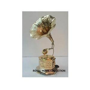 Laiton Antique Cadeau Design Gramophone À Vendre - Product Image 2