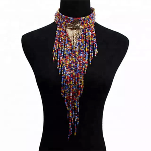 Collar elegante hecho a mano con semillas multicolores y cuentas de cristal Joyería de moda de buena calidad Collar de diseño único de tendencia - Product Image 1