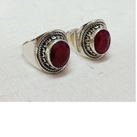 Bagues en argent sterling plaqué rhodium avec pierres synthétiques de coupe princesse pour les créateurs de bijoux de style punk