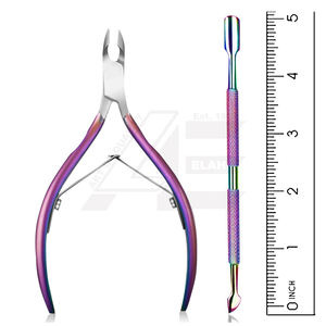 Pince à cuticules avec repousse-cuticules en acier inoxydable de qualité professionnelle / Coupe-cuticules et dissolvant de cuticules durable pour manucure et pédicure 2026 - Product Image 2