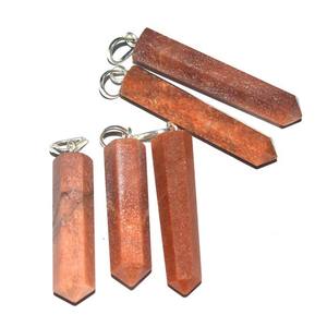 Vente en ligne de pendentifs crayon Aventurine de pêche Pendentifs et breloques à la mode - Product Image 1