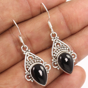 Pendientes de piedras preciosas de ónix negro Natural pendiente de joyería de plata de ley 925 con pendientes de cabujón de corte de pera de 8x12mm al por mayor - Product Image 2