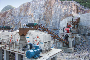 Dongmeng Prall brecher Fein pulver brecher Eisenerz China Brecher Preis - Product Image 2