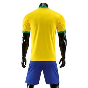 Camiseta de Fútbol para Hombre de Alta Calidad, 100% Poliéster, Malla Sublimada, Secado Rápido, Color Personalizado, Logotipo Personalizado - Product Image 2