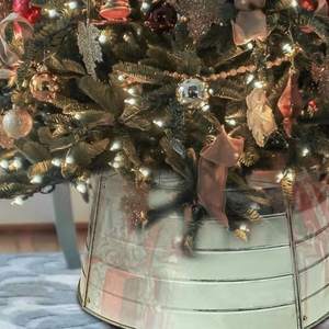 Jupe d'arbre en métal rouge de collier d'arbre de Noël pour l'article décoratif à la maison - Product Image 5