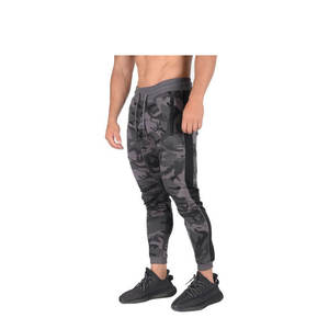 Vente en gros Meilleure qualité Logo personnalisé Brodé Pantalon de sport pour hommes Nouveau design Pantalon de jogging en molleton à taille haute et taille élastique - Product Image 1