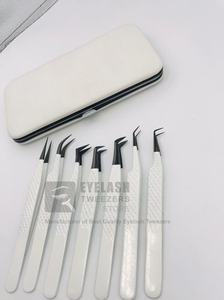 Pinzas para pestañas de acero inoxidable al por mayor con etiqueta privada, pinzas para pestañas con punta de fibra sostenible con punta blanca para extensión de pestañas - Product Image 4