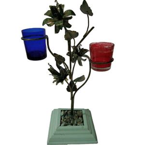 Iron T-Lite Holder Metal Decoración del hogar con tema floral Producto de regalo Técnica de soldadura - Product Image 1
