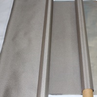 Tissu non tissé en taffetas uni gris 210 g/m² avec feuille de Faraday métallique antistatique et blindage contre les radiations 125 KHz – Accessoires essentiels