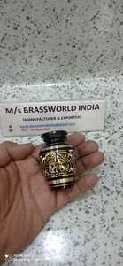 Recuerdo grabado en oro y negro de latón, urna de cremación, suministros funerarios, BRASSWORLD, INDIA - Product Image 6