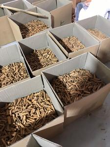 NOUVELLE RÉCOLTE Cannelle et Cassia vietnamiennes séchées, transformées selon le procédé AD - MEILLEUR PRIX CONTACTEZ-MOI +84 818 993 250 - Product Image 4