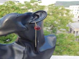 Pendientes de aro con piedra chapada en oro para niñas y mujeres, pendientes de aro con piedra de peso ligero, diseño de moda novedoso - Product Image 6