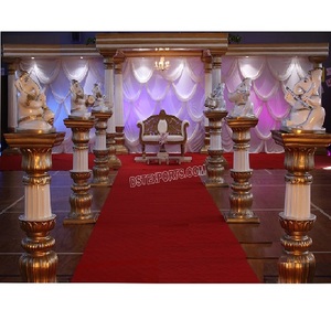 Mandap de mariage traditionnel blanc sud-indien Lotus, Mandap de mariage hindou blanc perle, Mandap de mariage Kamal blanc style romain Australie - Product Image 1
