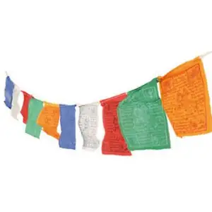Tibet bayrakları. Yerleştirilen dış evler ve yerler manevi ve uygulama rüzgar en düşük fiyat