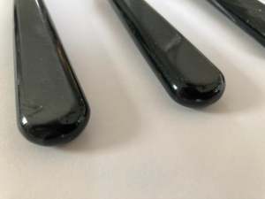 Cuillère de mariage élégante en acier inoxydable à manche noir de l'Inde Ensemble d'ustensiles de cuisine parfaits pour les restaurants et les hôtels - Product Image 6